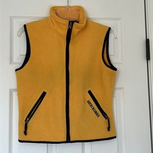 💛ABERCROMBIE AND FITCH VINTAGE VEST💛